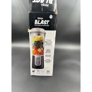 Ninja Blast 16oz. Rechargeable Portable Blender Black